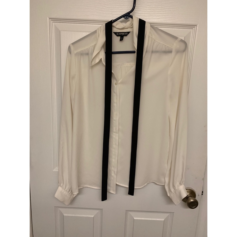 Express long sleeve button down with neck tie